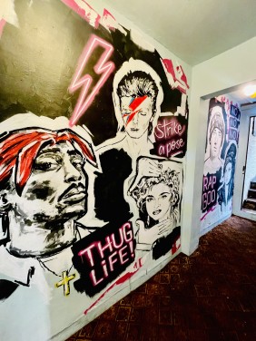 2pac, David Bowie and Madonna mural / The Racehorse pub Taunton