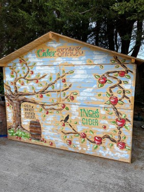 Out-door Cider Shack at The Puriton Inn