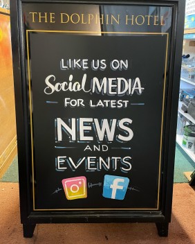 Social media chalkboard